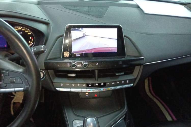 Used Cadillac CT4 2020 28T Fashion Edition Audio And AC Panel
