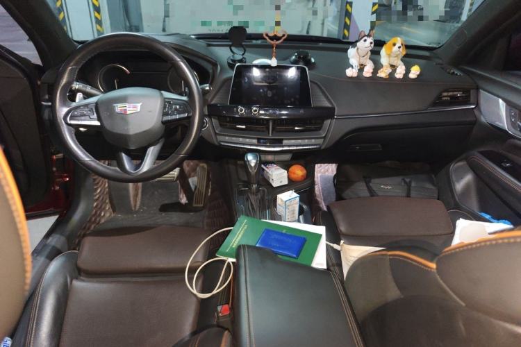 Used Cadillac CT4 2020 28T Elite Edition Center Console
