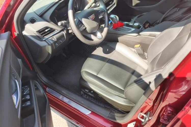 Used Cadillac CT4 2020 28T Fashion Edition Driver Seat