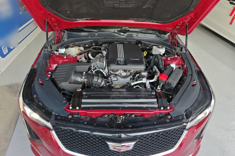 Used Cadillac CT4 2020 28T Fashion Edition Engine Bay