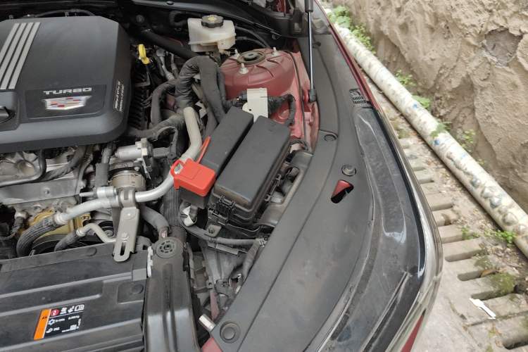 Used Cadillac CT4 2020 28T Elite Edition Engine Bay Left