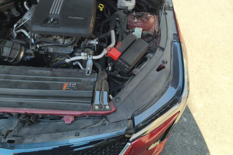Used Cadillac CT4 2020 28T Elite Edition Engine Bay Left