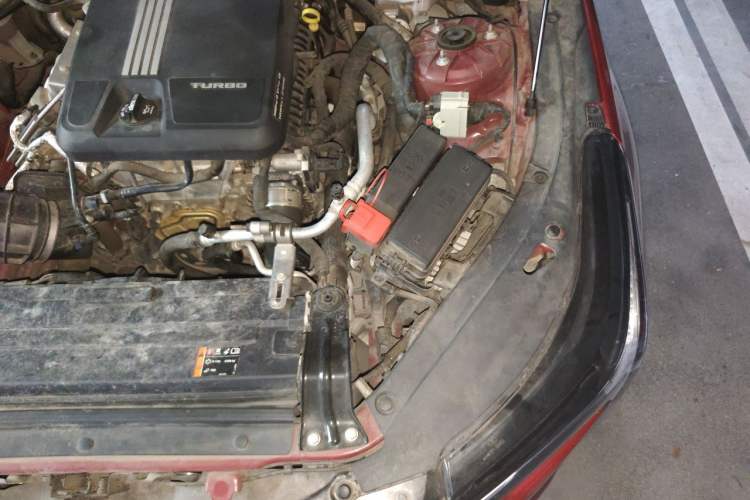 Used Cadillac CT4 2020 28T Elite Edition Engine Bay Left