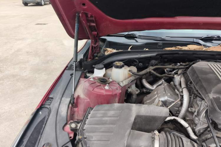 Used Cadillac CT4 2020 28T Elite Edition Engine Bay Right