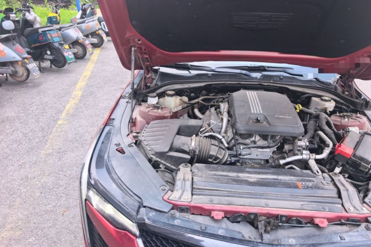 Used Cadillac CT4 2020 28T Elite Edition Engine Bay Right