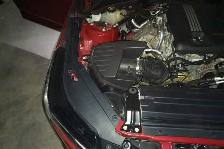 Used Cadillac CT4 2020 28T Elite Edition Engine Bay Right
