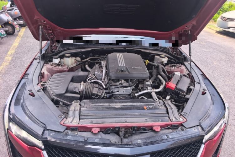 Used Cadillac CT4 2020 28T Elite Edition Engine Bay