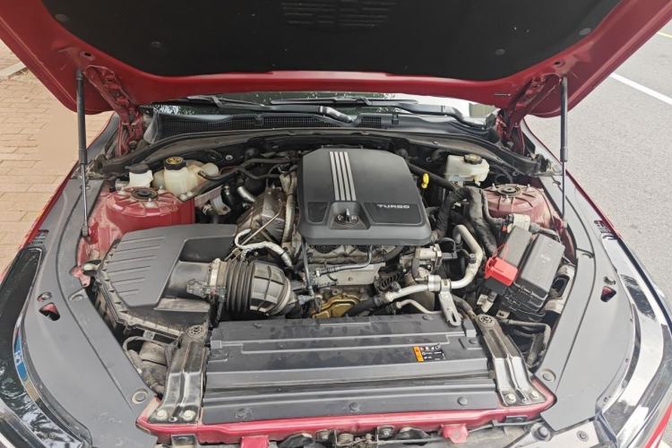 Used Cadillac CT4 2020 28T Elite Edition Engine Bay