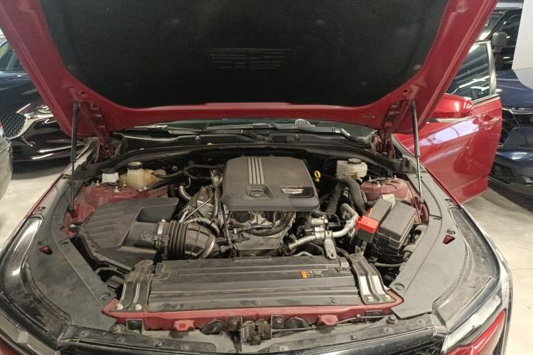 Used Cadillac CT4 2020 28T Elite Edition Engine Bay