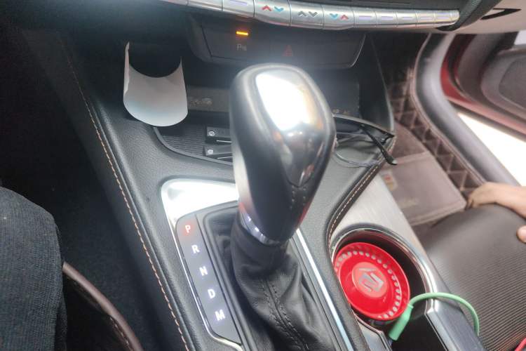 Used Cadillac CT4 2020 28T Elite Edition Gear Lever