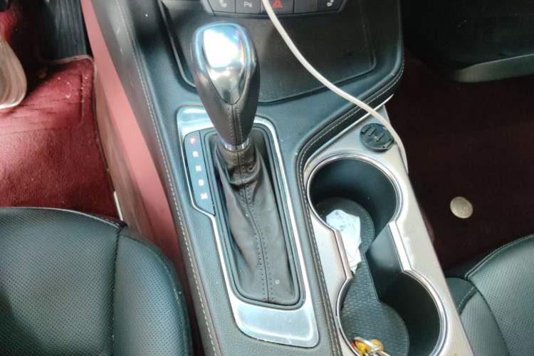 Used Cadillac CT4 2020 28T Fashion Edition Gear Lever