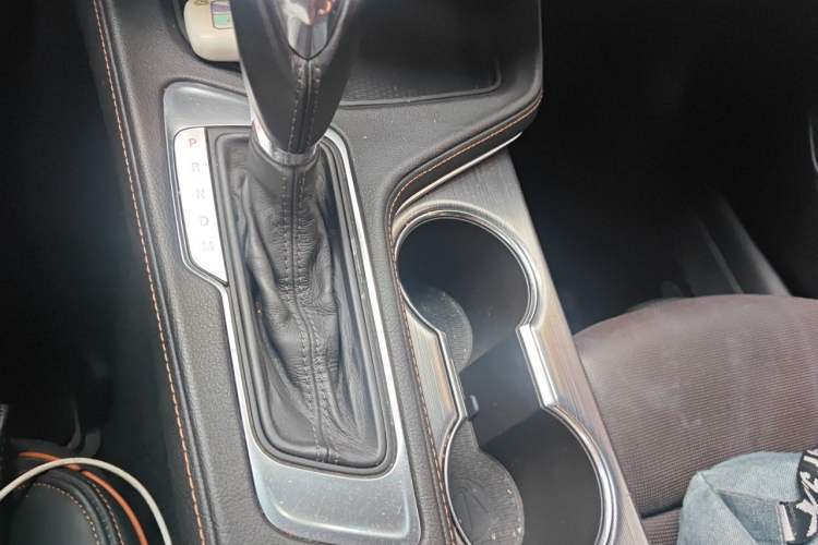 Used Cadillac CT4 2020 28T Elite Edition Gear Lever