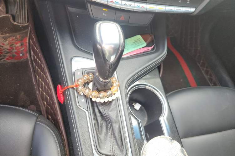 Used Cadillac CT4 2020 28T Fashion Edition Gear Lever
