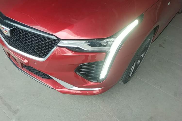 Used Cadillac CT4 2020 28T Elite Edition Left Front Headlight