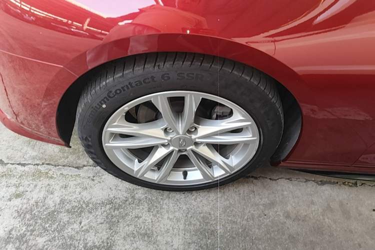 Used Cadillac CT4 2020 28T Fashion Edition Left Front Wheel Hub