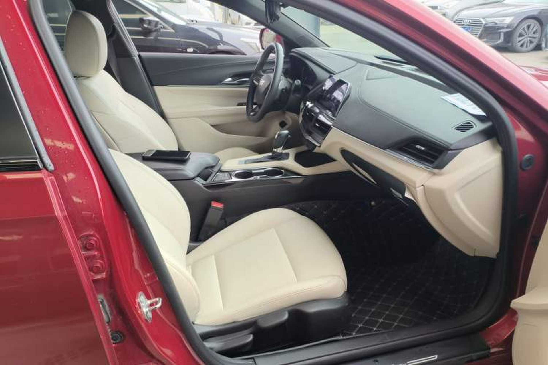Used Cadillac CT4 2020 28T Fashion Edition Right Front Seat