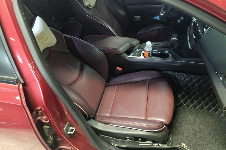 Used Cadillac CT4 2020 28T Elite Edition Right Front Seat