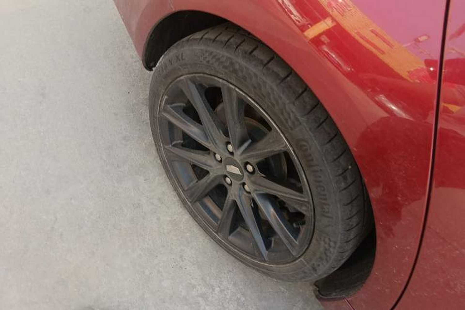 Used Cadillac CT4 2020 28T Elite Edition Right Rear Wheel Hub