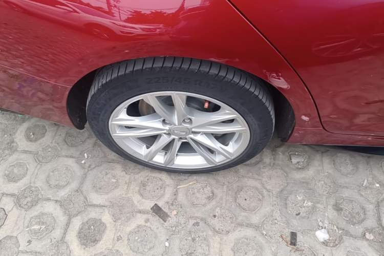 Used Cadillac CT4 2020 28T Fashion Edition Right Rear Wheel Hub
