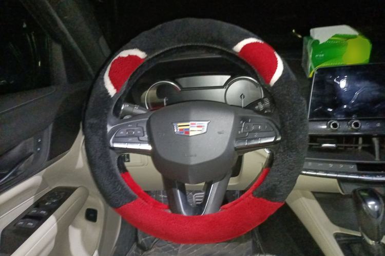 Used Cadillac CT4 2020 28T Fashion Edition Steering Wheel