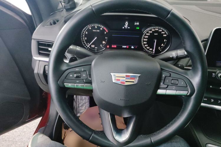 Used Cadillac CT4 2020 28T Fashion Edition Steering Wheel