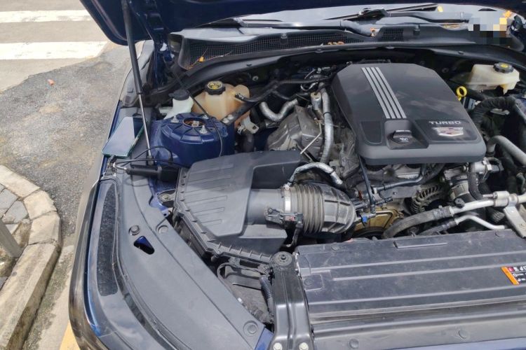 Used Cadillac CT4 2020 28T Elite Edition Engine Bay Right