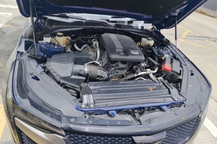 Used Cadillac CT4 2020 28T Elite Edition Engine Bay
