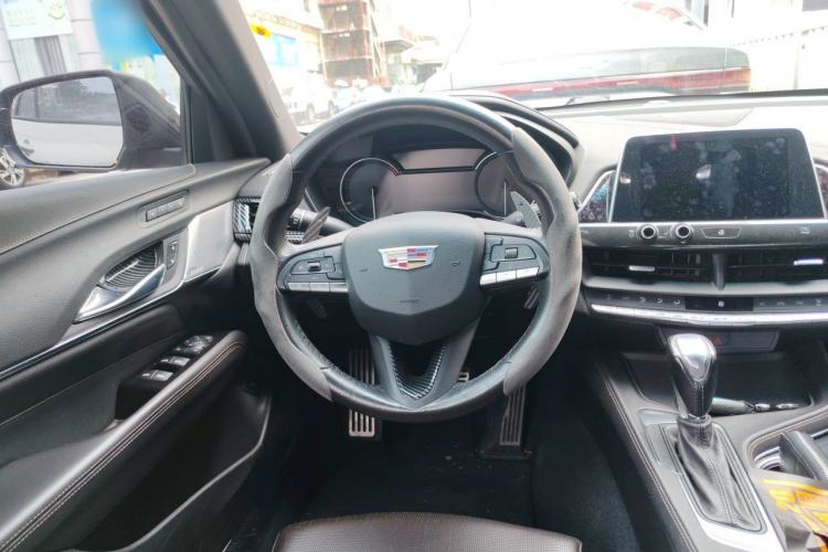 Used Cadillac CT4 2020 28T Elite Edition Steering Wheel