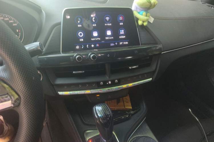 Used Cadillac CT4 2020 28T Elite Edition Audio And AC Panel