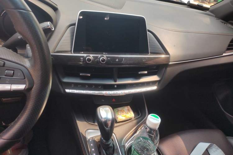Used Cadillac CT4 2020 28T Elite Edition Audio And AC Panel