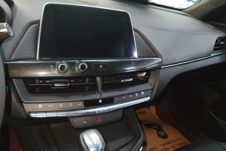 Used Cadillac CT4 2020 28T Fashion Edition Audio And AC Panel