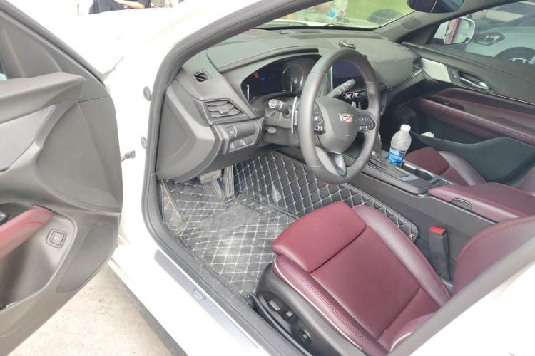 Used Cadillac CT4 2020 28T Elite Edition Driver Seat