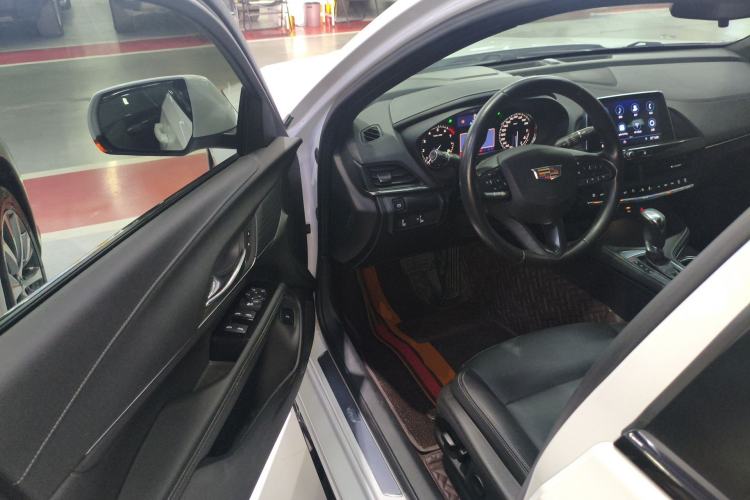 Used Cadillac CT4 2020 28T Fashion Edition Driver Seat