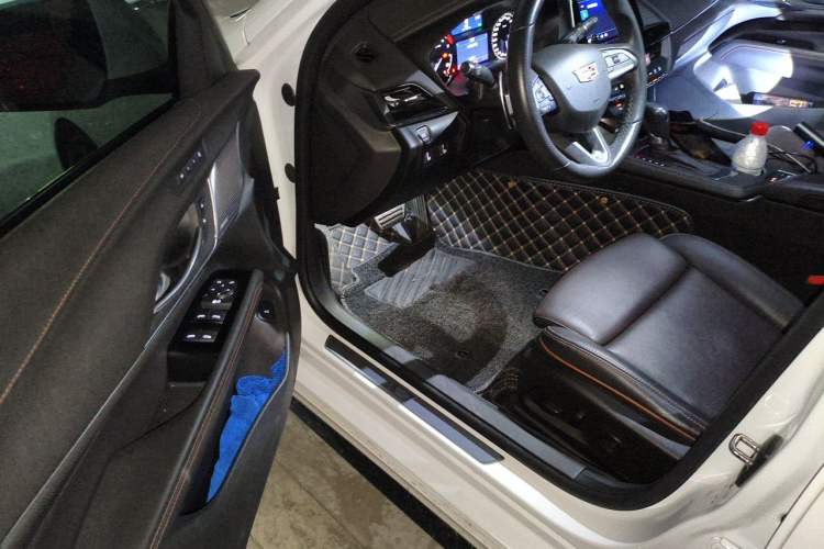 Used Cadillac CT4 2020 28T Elite Edition Driver Seat