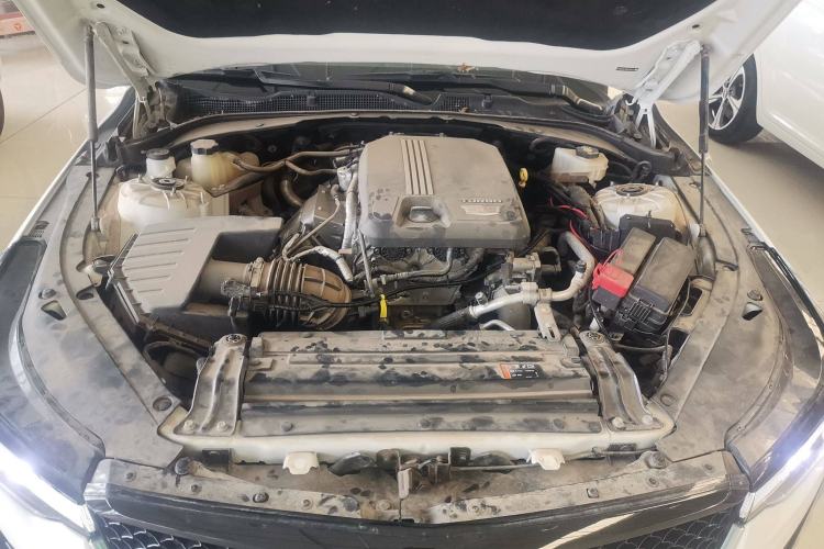 Used Cadillac CT4 2020 28T Elite Edition Engine Bay