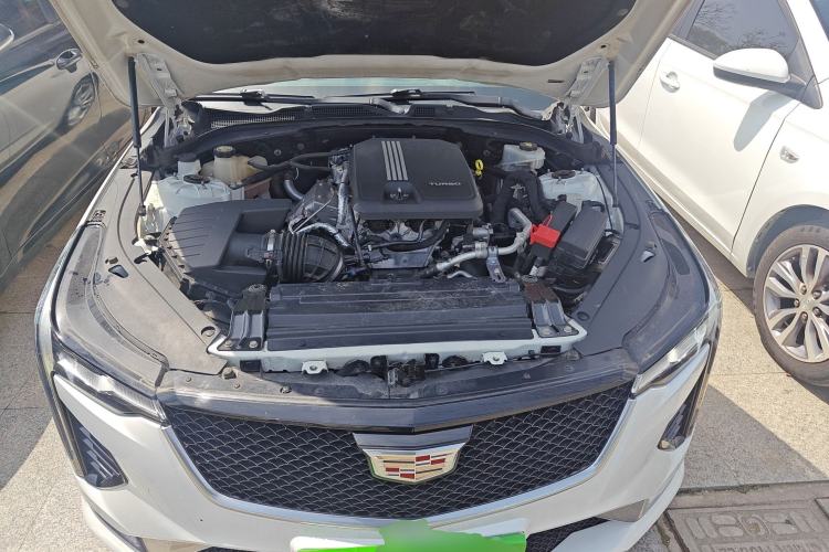 Used Cadillac CT4 2020 28T Fashion Edition Engine Bay