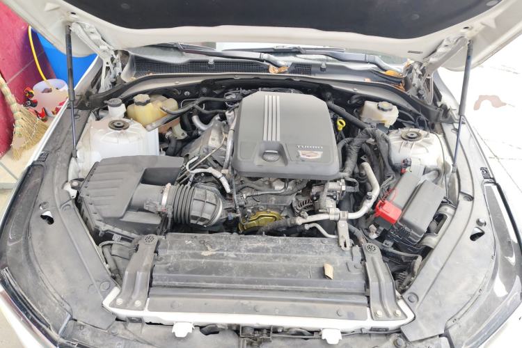 Used Cadillac CT4 2020 28T Elite Edition Engine Bay