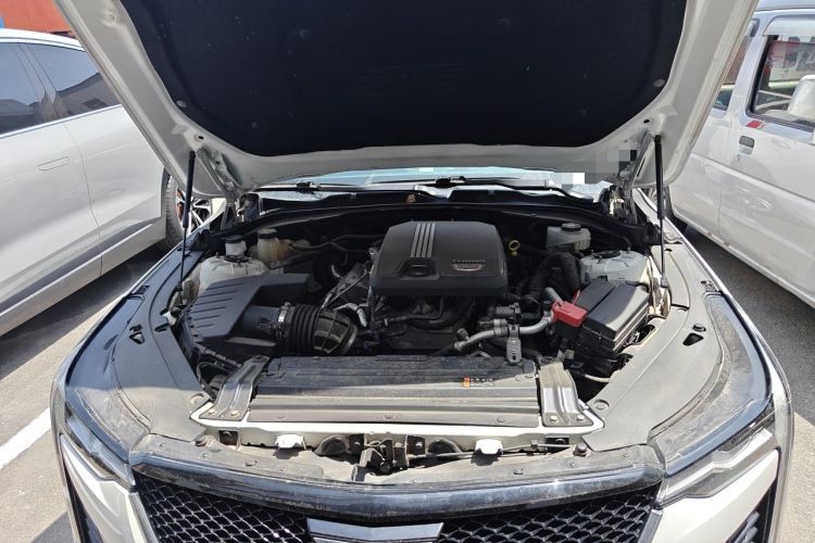 Used Cadillac CT4 2020 28T Fashion Edition Engine Bay