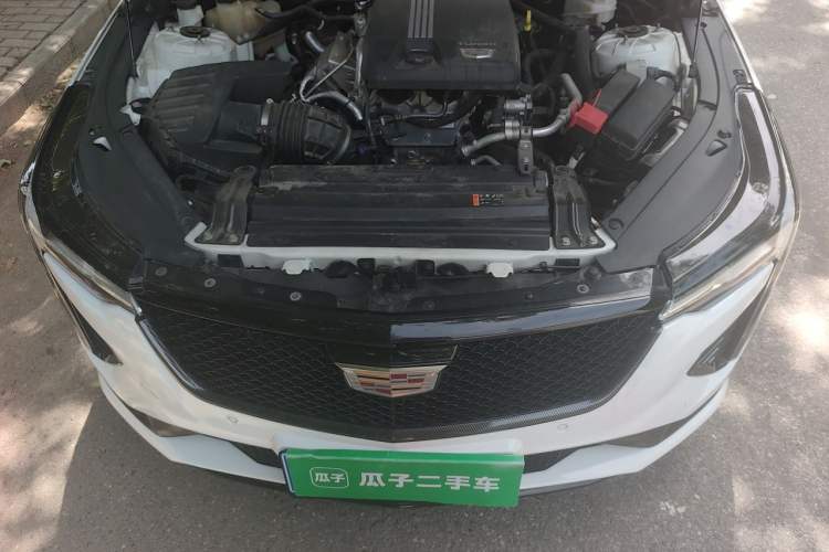 Used Cadillac CT4 2020 28T Elite Edition Engine Bay