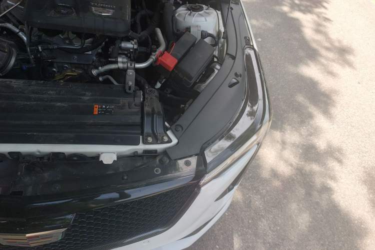 Used Cadillac CT4 2020 28T Elite Edition Engine Bay Left