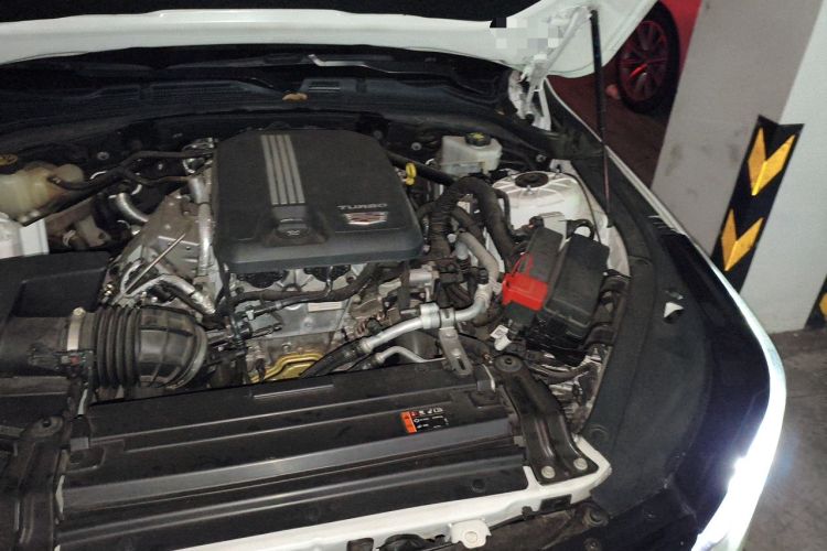 Used Cadillac CT4 2020 28T Elite Edition Engine Bay Left