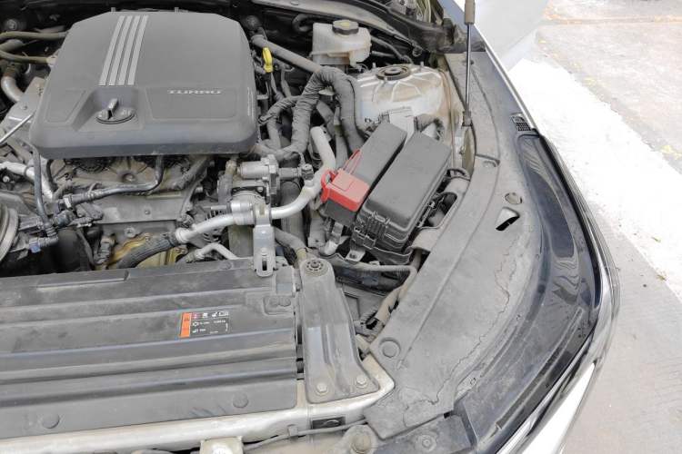 Used Cadillac CT4 2020 28T Fashion Edition Engine Bay Left