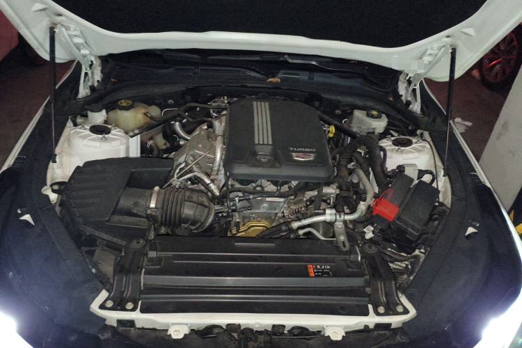 Used Cadillac CT4 2020 28T Elite Edition Engine Bay