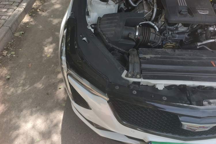 Used Cadillac CT4 2020 28T Elite Edition Engine Bay Right