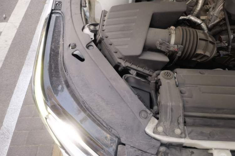 Used Cadillac CT4 2020 28T Fashion Edition Engine Bay Right