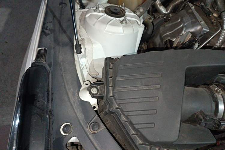 Used Cadillac CT4 2020 28T Fashion Edition Engine Bay Right