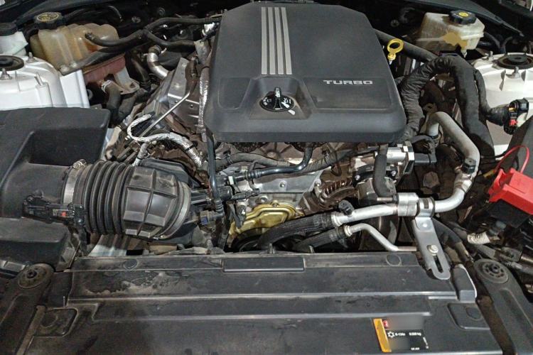 Used Cadillac CT4 2020 28T Fashion Edition Engine Bay