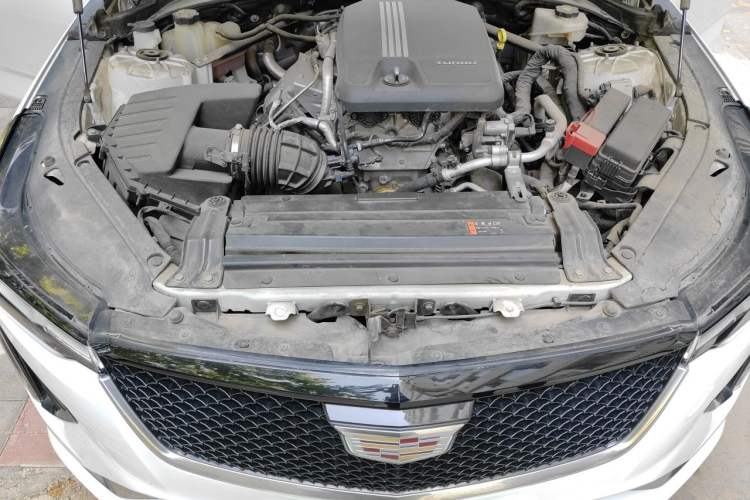 Used Cadillac CT4 2020 28T Fashion Edition Engine Bay