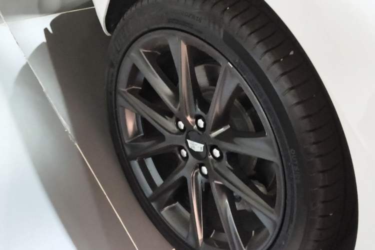Used Cadillac CT4 2020 28T Elite Edition Exterior 2