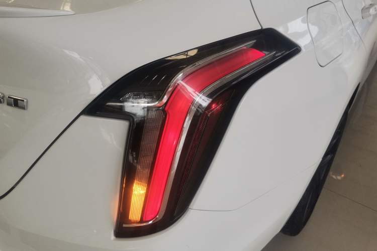 Used Cadillac CT4 2020 28T Elite Edition Exterior 6